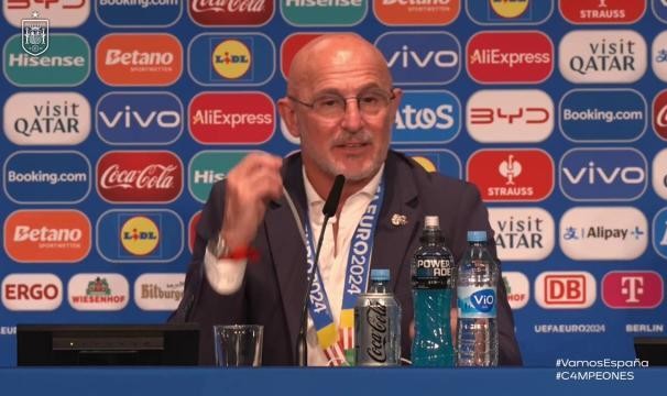 九游体育入口-德拉富恩特：我们是世界上最好的，还可以做得更好