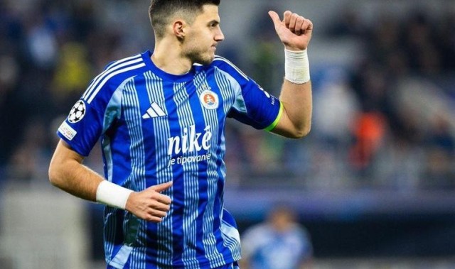 九游体育入口-小金元时期！浙江引托利奇 蓉城买索罗金 黑娃返程 重庆免租前锋